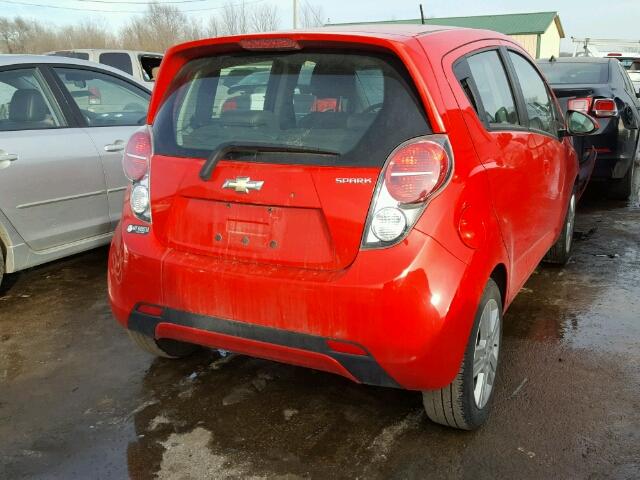 KL8CB6S99FC799296 - 2015 CHEVROLET SPARK LS RED photo 4