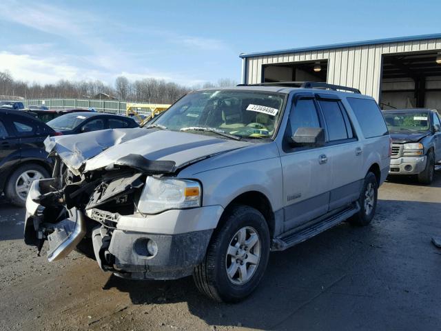 1FMFK15557LA27309 - 2007 FORD EXPEDITION SILVER photo 2