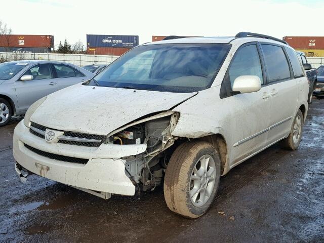 5TDZA22C75S347319 - 2005 TOYOTA SIENNA XLE WHITE photo 2