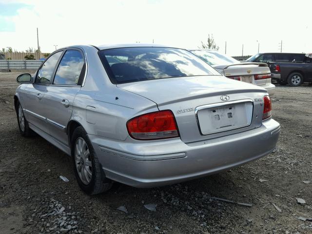 KMHWF35H74A963112 - 2004 HYUNDAI SONATA GLS SILVER photo 3