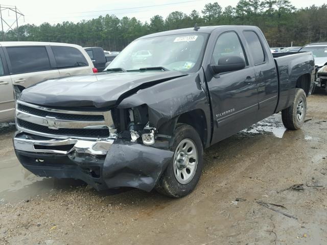 1GCRCREA7BZ347537 - 2011 CHEVROLET SILVERADO GRAY photo 2