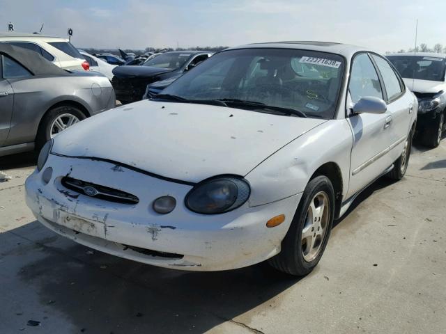 1FAFP53S8XA265419 - 1999 FORD TAURUS SE WHITE photo 2