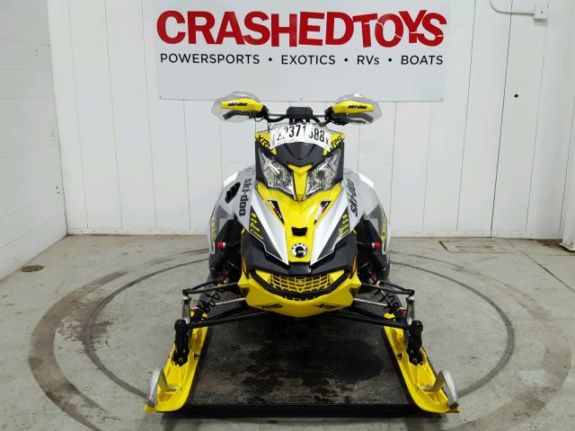 2BPSUMGD4GV000149 - 2016 SKID RENEGADE YELLOW photo 2