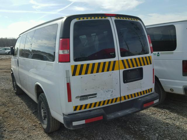 1GNZGXFF8F1154280 - 2015 CHEVROLET EXPRESS G3 WHITE photo 3