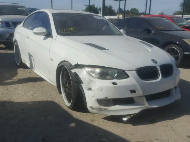 WBAWB73569P044574 - 2009 BMW 335 I WHITE photo 1