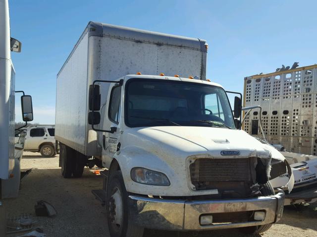 1FVACWDCX6HX01646 - 2006 FREIGHTLINER M2 106 MED WHITE photo 1