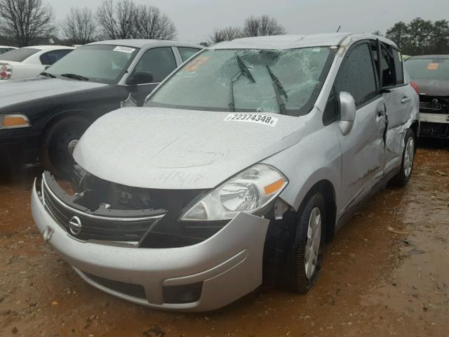 3N1BC1CP7BL517321 - 2011 NISSAN VERSA S SILVER photo 2