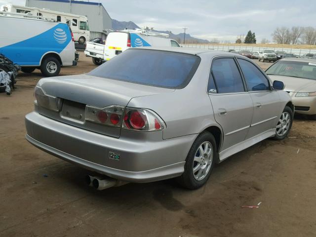 JHMCG56772C001348 - 2002 HONDA ACCORD SE SILVER photo 4