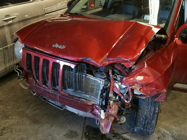 1J8FF57W97D234469 - 2007 JEEP COMPASS LI RED photo 9