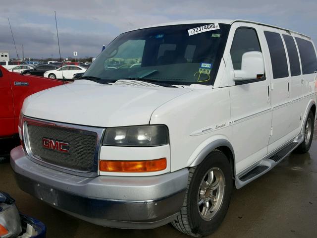 1GDUGEB45A1115954 - 2010 GMC SAVANA RV WHITE photo 2