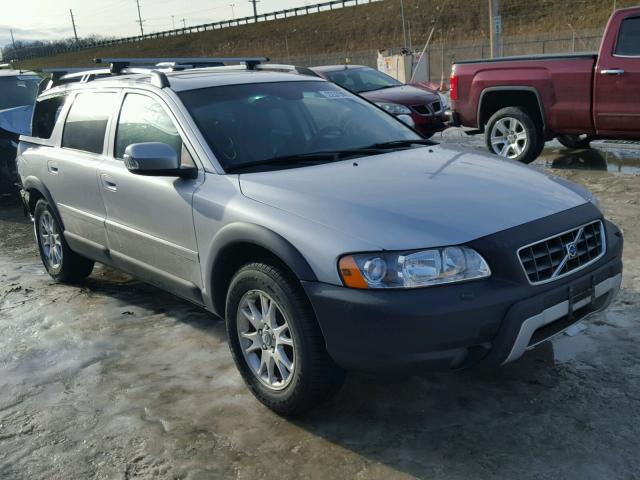 YV4SZ592X71266708 - 2007 VOLVO XC70 SILVER photo 1