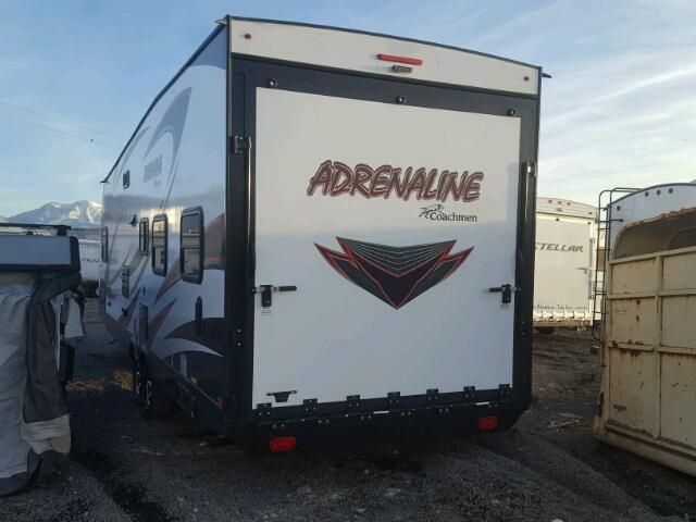 5ZT2ANRB6HB017830 - 2017 COACH TRAILER WHITE photo 3