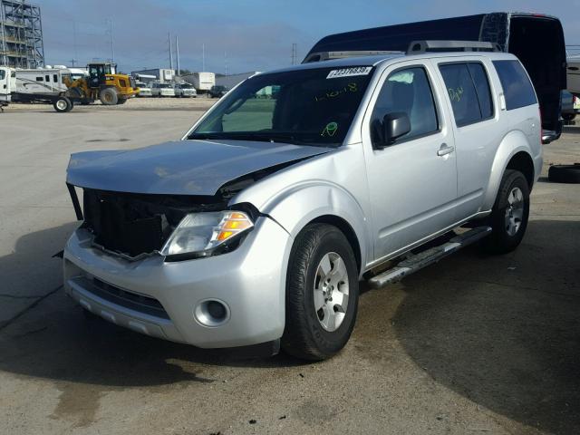 5N1AR1NN1BC616226 - 2011 NISSAN PATHFINDER SILVER photo 2