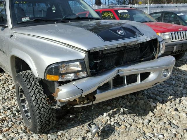 1B7GG32X92S599414 - 2002 DODGE DAKOTA SPO GRAY photo 9