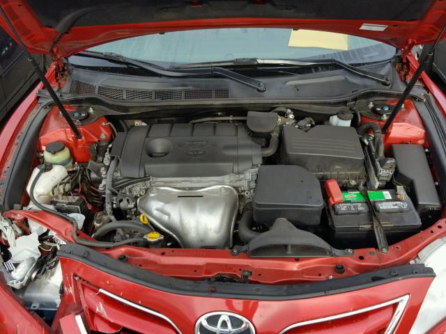 4T1BF3EK1AU093779 - 2010 TOYOTA CAMRY BASE RED photo 7