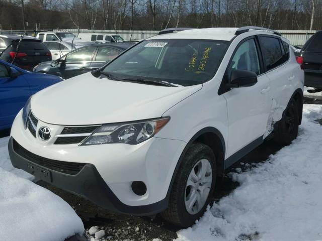 2T3BFREV0FW240007 - 2015 TOYOTA RAV4 LE WHITE photo 2