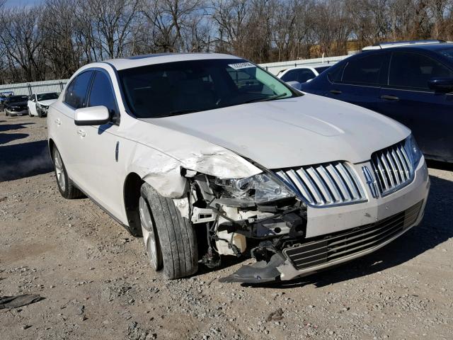 1LNHL9DR1BG600801 - 2011 LINCOLN MKS WHITE photo 1