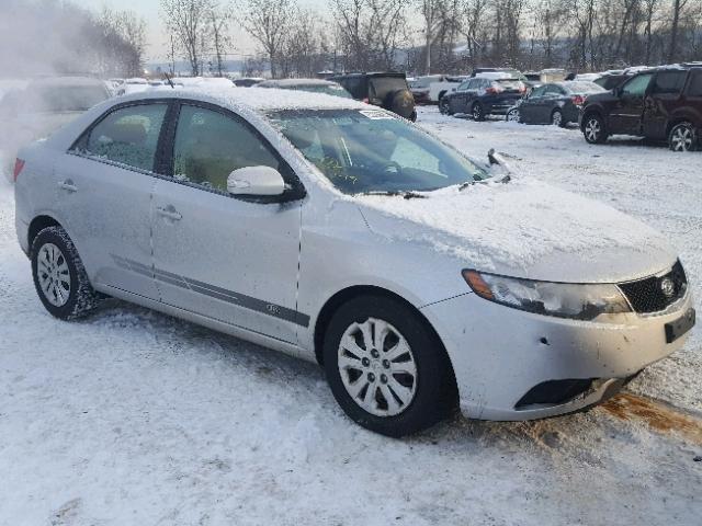 KNAFU4A26A5235588 - 2010 KIA FORTE EX SILVER photo 1