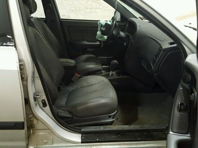 KMHDN56DX5U132267 - 2005 HYUNDAI ELANTRA GL SILVER photo 5