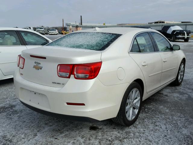 1G11G5SX0EF200932 - 2014 CHEVROLET MALIBU 3LT WHITE photo 4