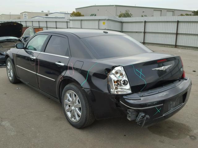 2C3CA5CV4AH155022 - 2010 CHRYSLER 300 TOURIN BLACK photo 3