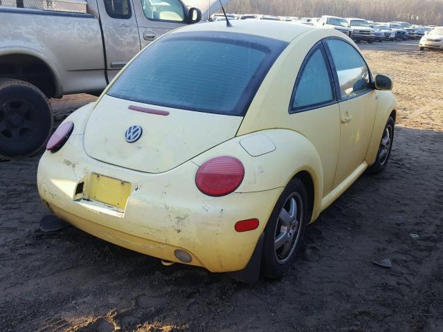 3VWCP21C91M463635 - 2001 VOLKSWAGEN NEW BEETLE YELLOW photo 4