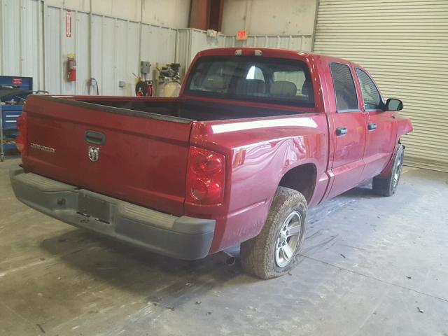 1D7HE38K68S625990 - 2008 DODGE DAKOTA SXT RED photo 4