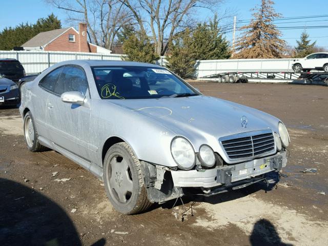 WDBLJ74G92T111107 - 2002 MERCEDES-BENZ CLK 55 AMG SILVER photo 1