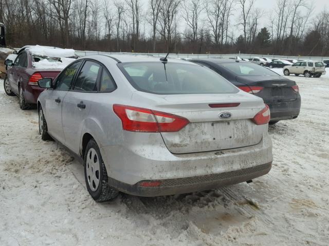 1FAHP3E26CL193368 - 2012 FORD FOCUS S SILVER photo 3