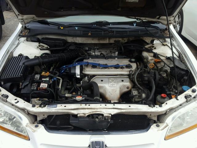 1HGCG5654WA225891 - 1998 HONDA ACCORD EX WHITE photo 7