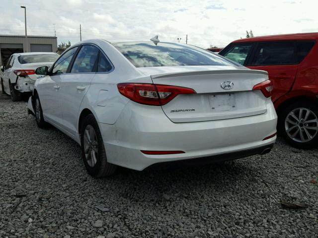 5NPE24AFXFH062026 - 2015 HYUNDAI SONATA SE WHITE photo 3