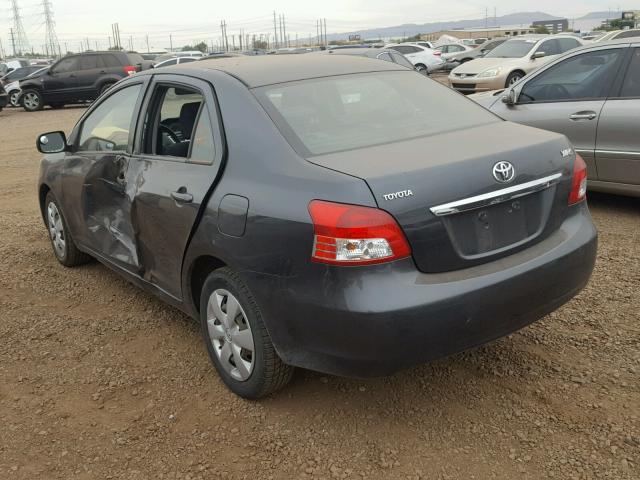 JTDBT923381249975 - 2008 TOYOTA YARIS GRAY photo 3