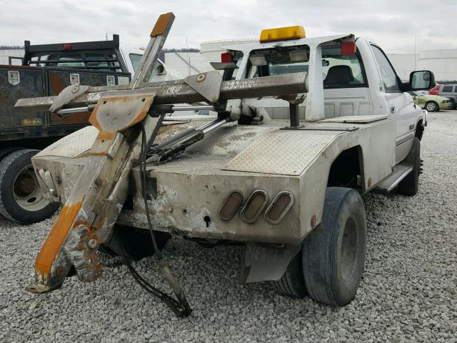 3B6MC36672M261264 - 2002 DODGE RAM 3500 WHITE photo 4