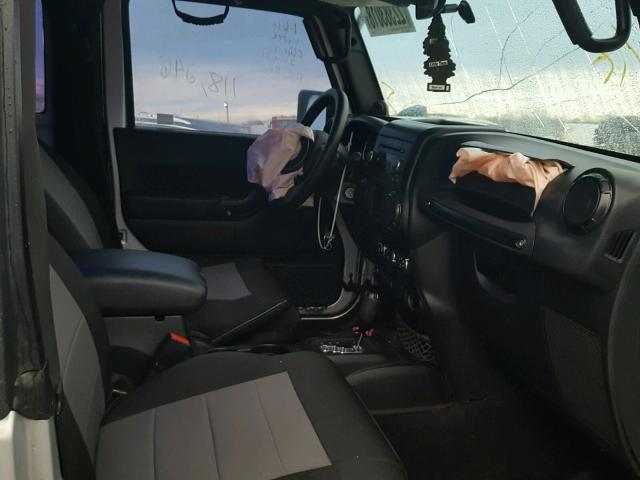 1C4AJWAG3CL178908 - 2012 JEEP WRANGLER S SILVER photo 5