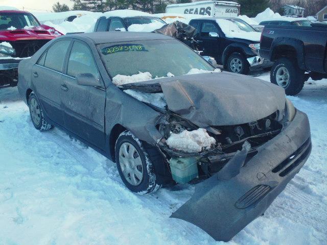 4T1BE32K42U585294 - 2002 TOYOTA CAMRY LE GRAY photo 1