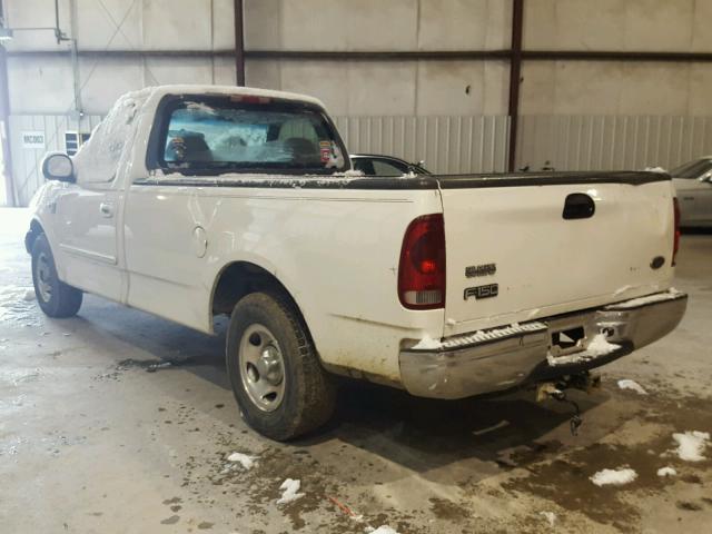 1FTRF17W22NA54282 - 2002 FORD F150 WHITE photo 3