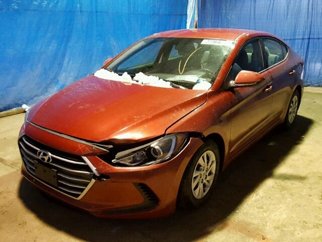 5NPD74LF9HH079882 - 2017 HYUNDAI ELANTRA RED photo 2