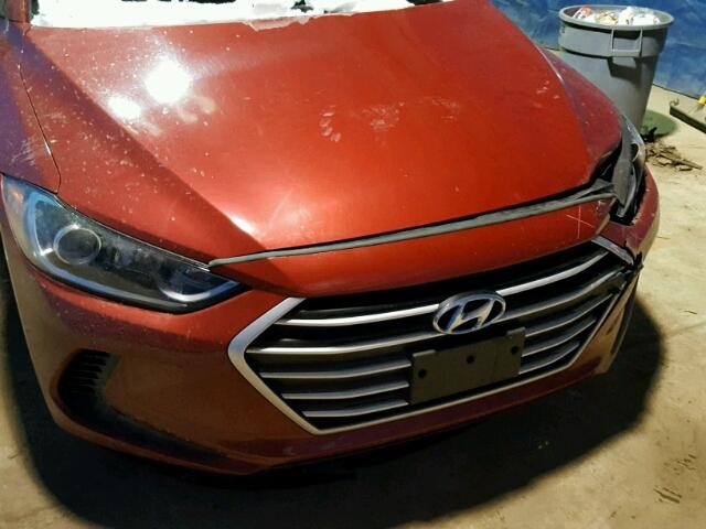 5NPD74LF9HH079882 - 2017 HYUNDAI ELANTRA RED photo 9