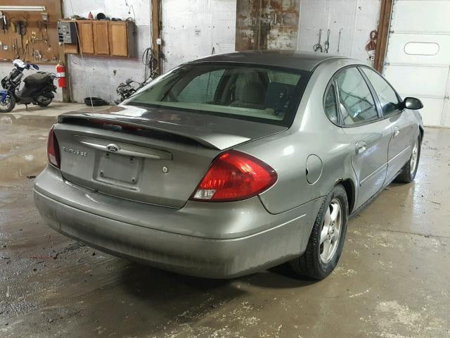 1FAFP53U13G205684 - 2003 FORD TAURUS SE GREEN photo 4