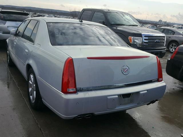 1G6KD57Y46U202558 - 2006 CADILLAC DTS BEIGE photo 3