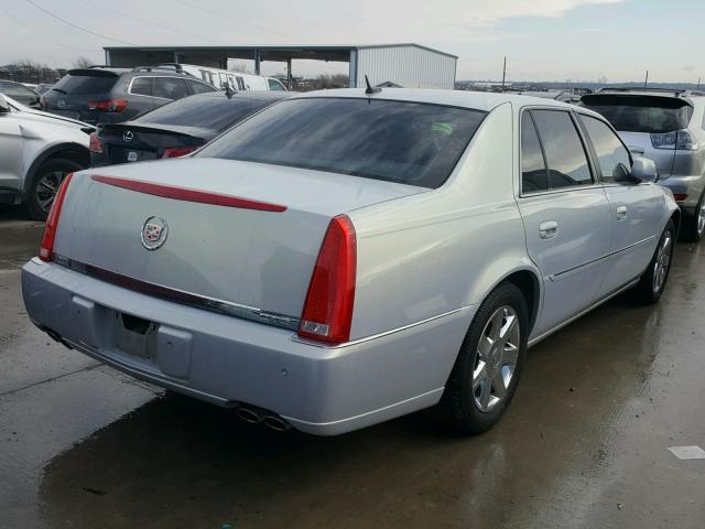 1G6KD57Y46U202558 - 2006 CADILLAC DTS BEIGE photo 4