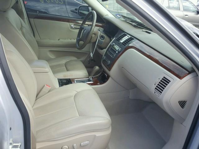 1G6KD57Y46U202558 - 2006 CADILLAC DTS BEIGE photo 5