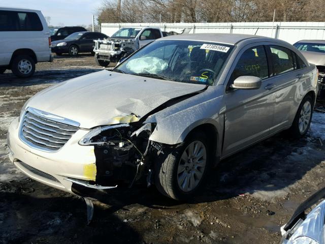 1C3CCBAB8EN211414 - 2014 CHRYSLER 200 LX BEIGE photo 2