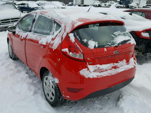 3FADP4EJ9DM186913 - 2013 FORD FIESTA SE RED photo 3