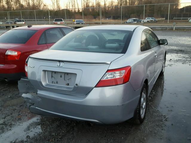 2HGFG12666H509089 - 2006 HONDA CIVIC LX SILVER photo 4