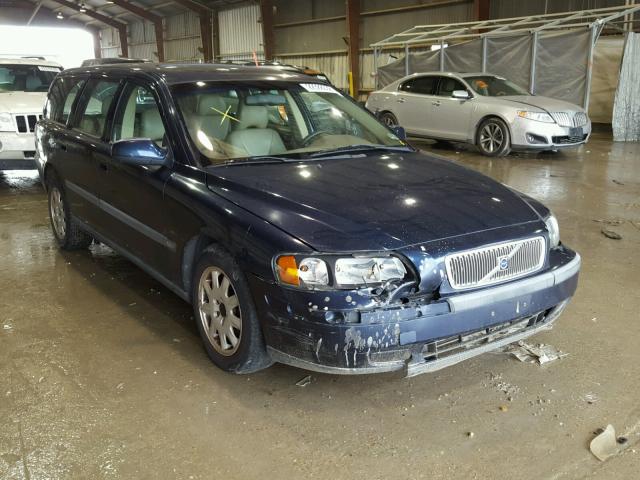 YV1SW61R121196450 - 2002 VOLVO V70 BLUE photo 1