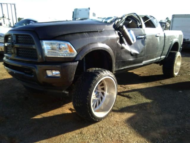 3C6UR5NL0GG280846 - 2016 RAM 2500 LARAM BLACK photo 2