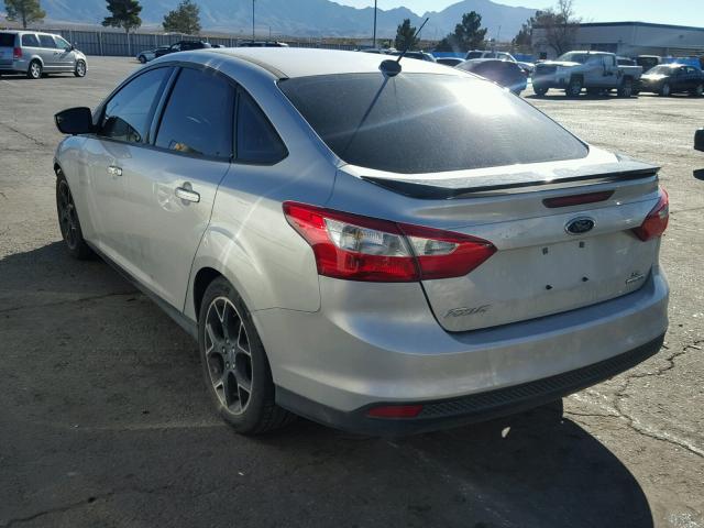 1FADP3F21EL348781 - 2014 FORD FOCUS SE SILVER photo 3