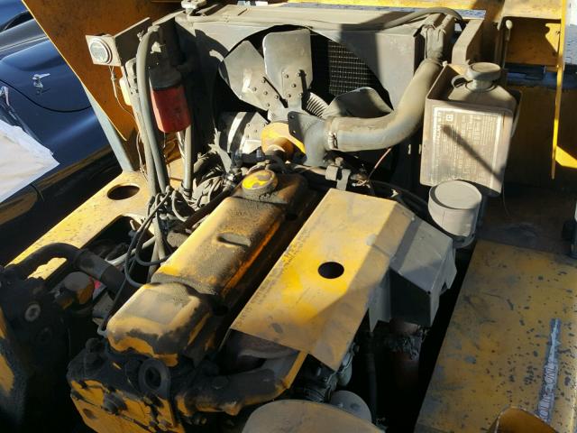 B1LL0FSALE2238849 - 2000 CATERPILLAR FORKLIFT YELLOW photo 7