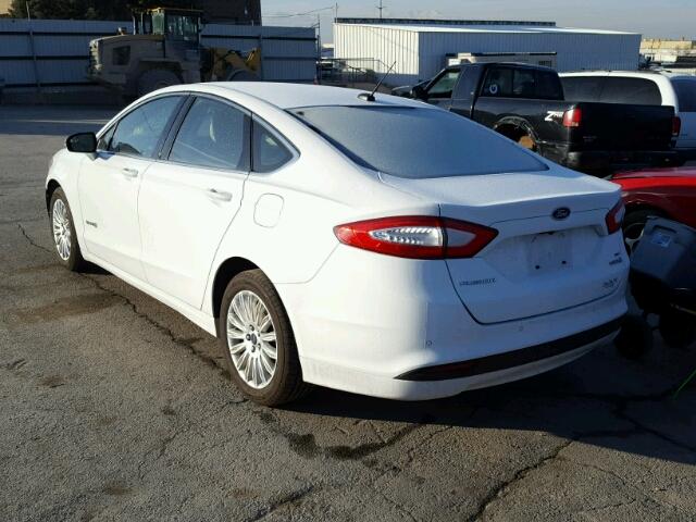 3FA6P0LU1DR324512 - 2013 FORD FUSION SE WHITE photo 3